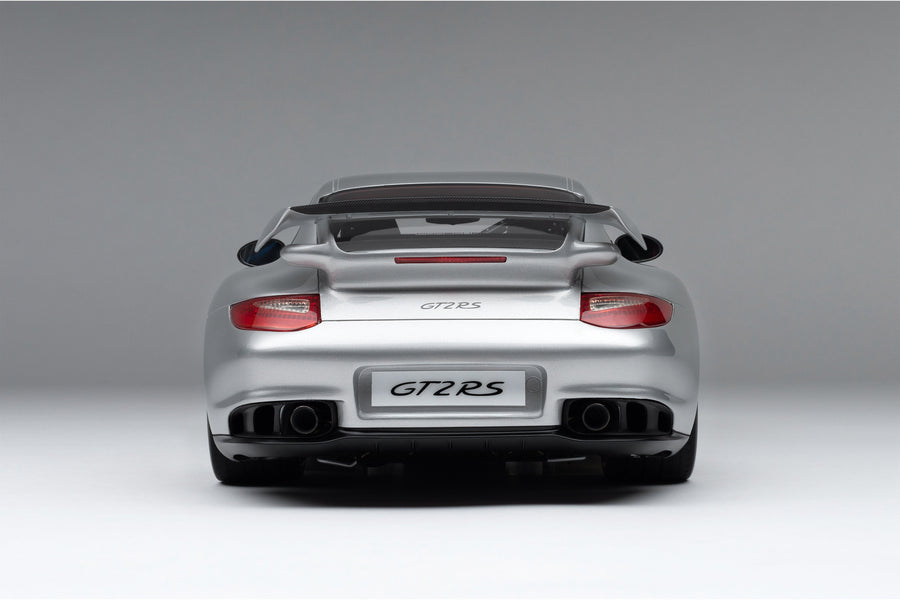 Porsche 911 GT2 RS (2010) 1:8 Scale