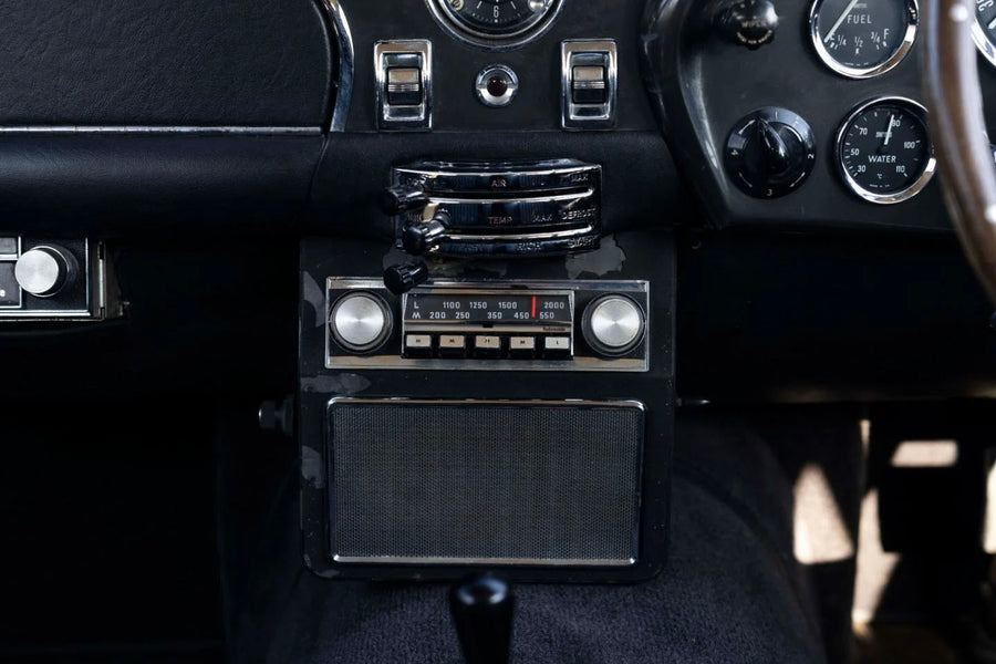 1971 Aston Martin DB6 MkII