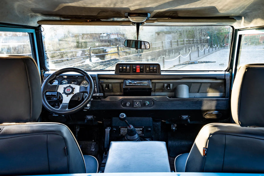 1988 Land Rover Defender 90 V8 5 Speed Manual LHD