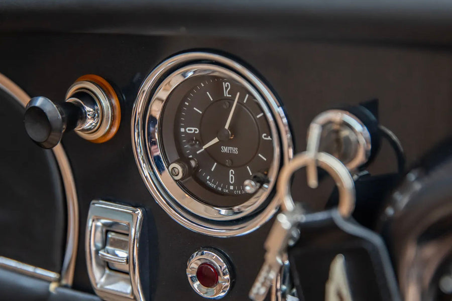 1970 Aston Martin DB6 Mk2 - Vantage Specification - Totally Restored